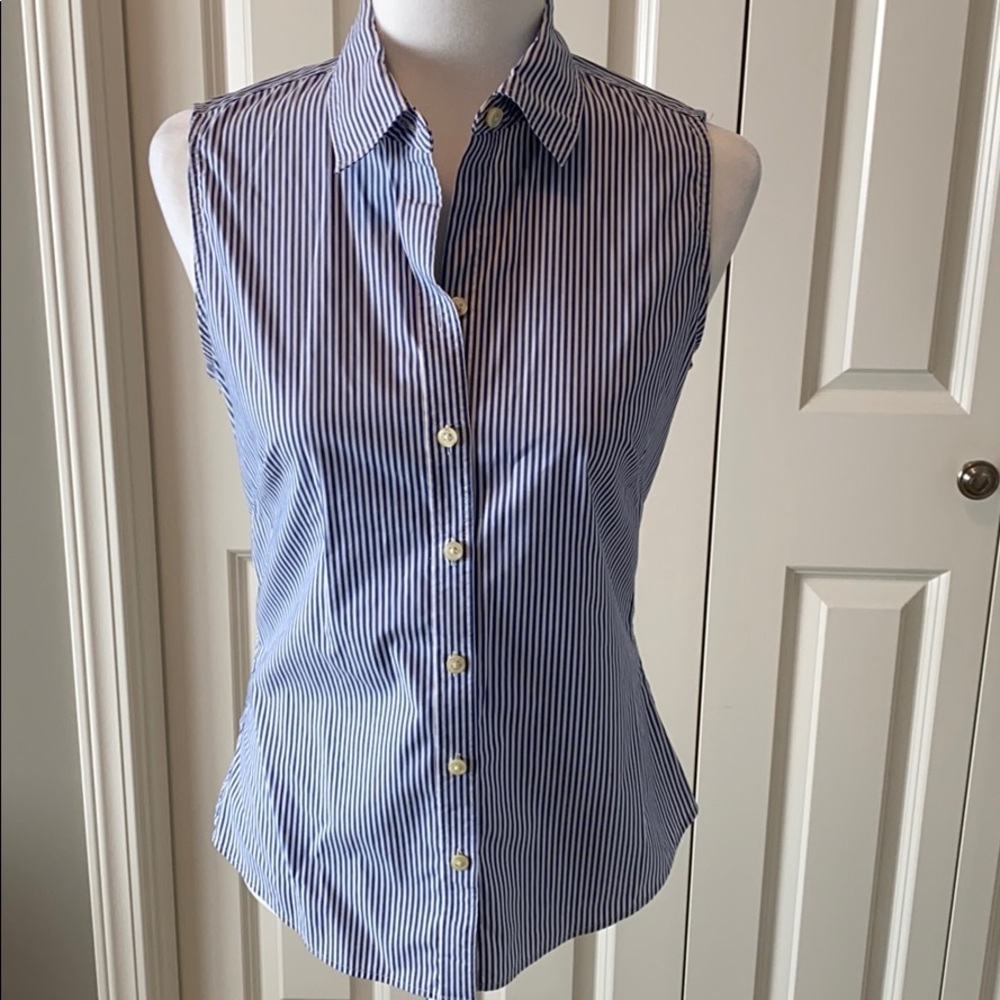 Like New Banana Republic Sleeveless Blouse